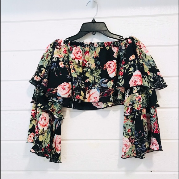 - LF Black Floral Ruffle Crop Top - Picture 2 of 9
